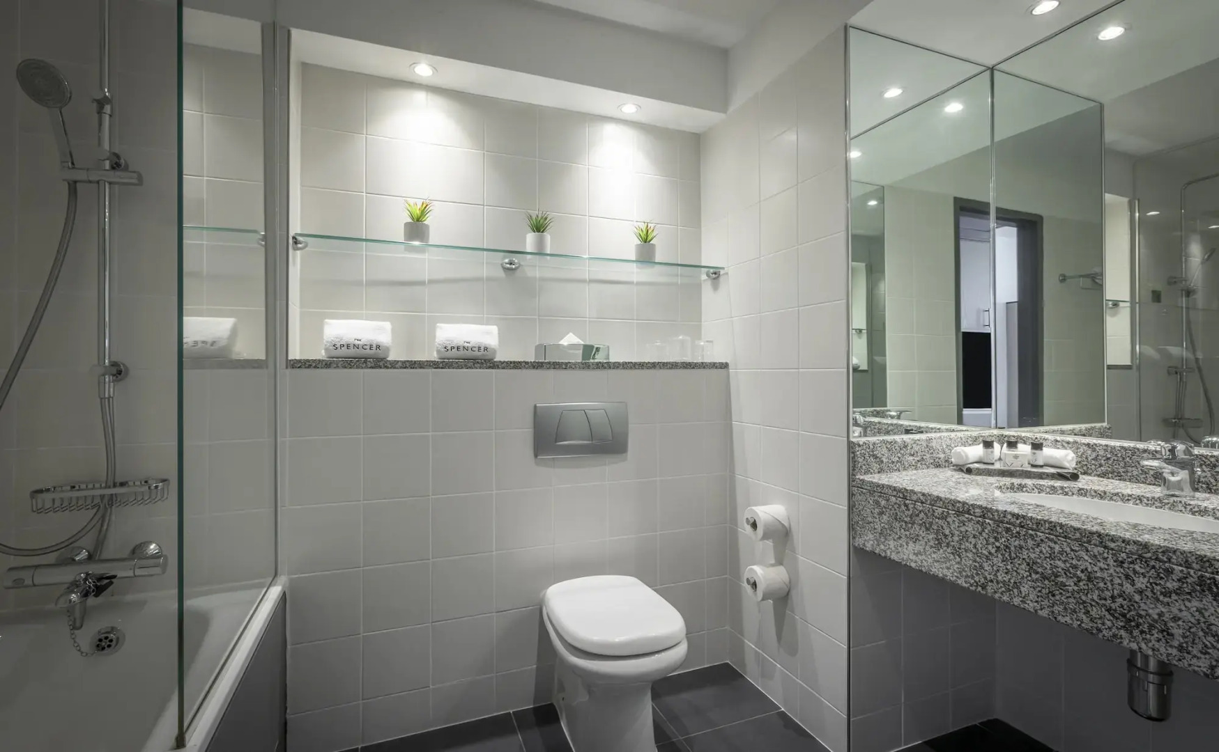 Photo - The Spencer Hotel