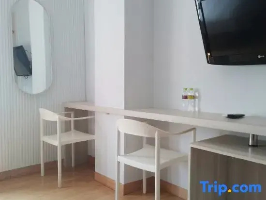 Photo - True Blue Bunga Bunga Hotel Pasar Baru - Jakarta