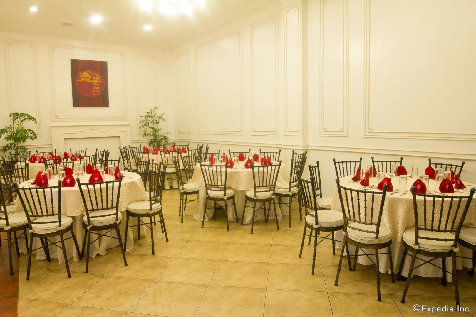 Foto - White Knight Hotel Intramuros