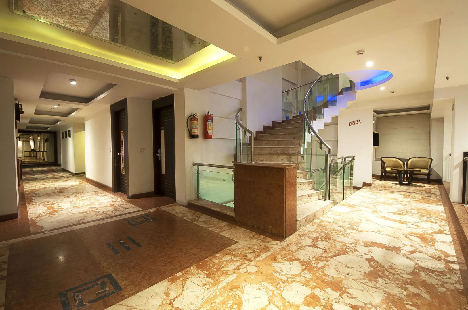 Photo - Hotel Le Roi Near New Delhi Railway Station