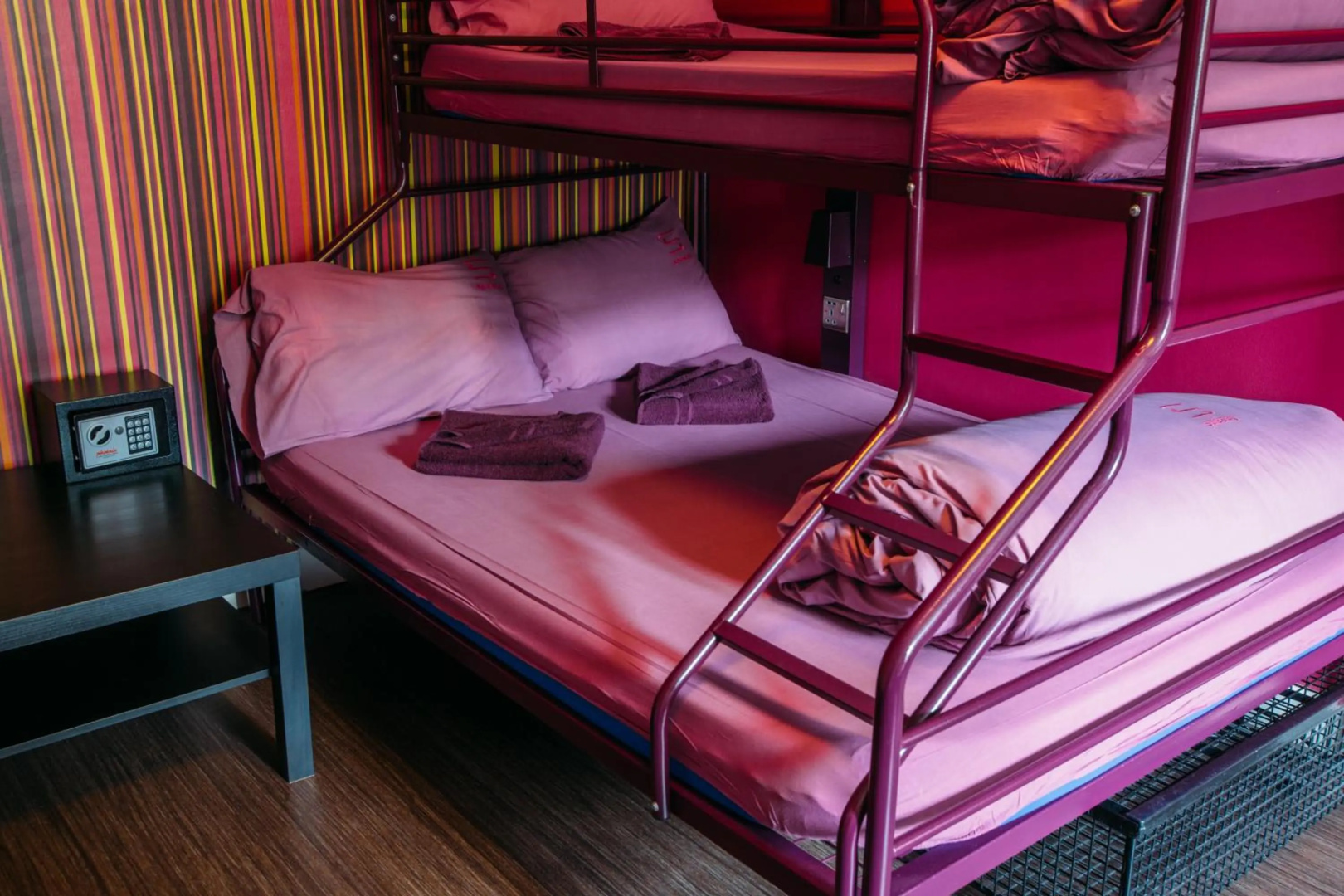 Photo - Safestay London Kensington Holland Park