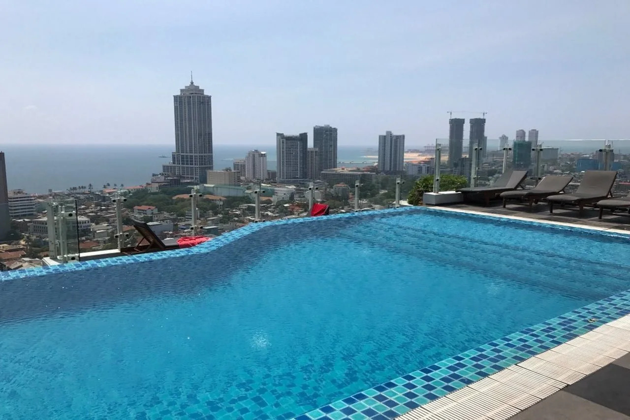 Foto - Cinnamon Red Colombo