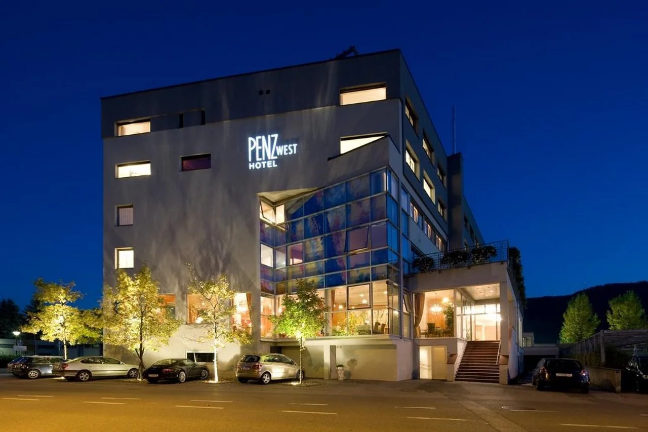 Photo - Hotel Penz West