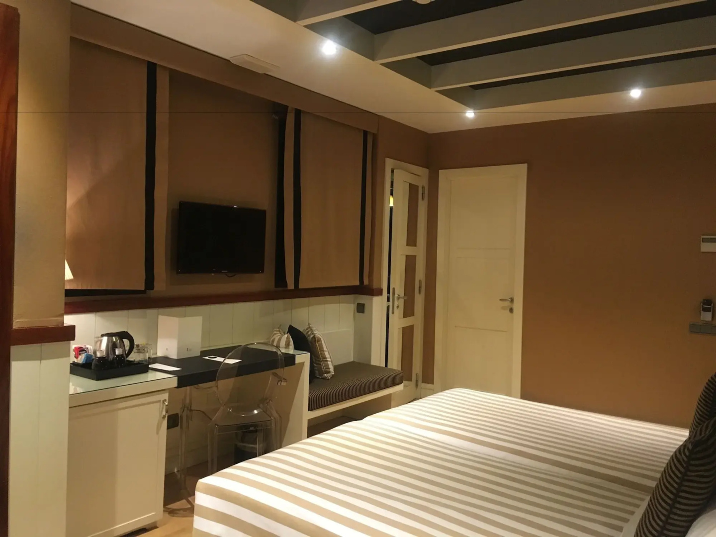 Photo - U232 Hotel