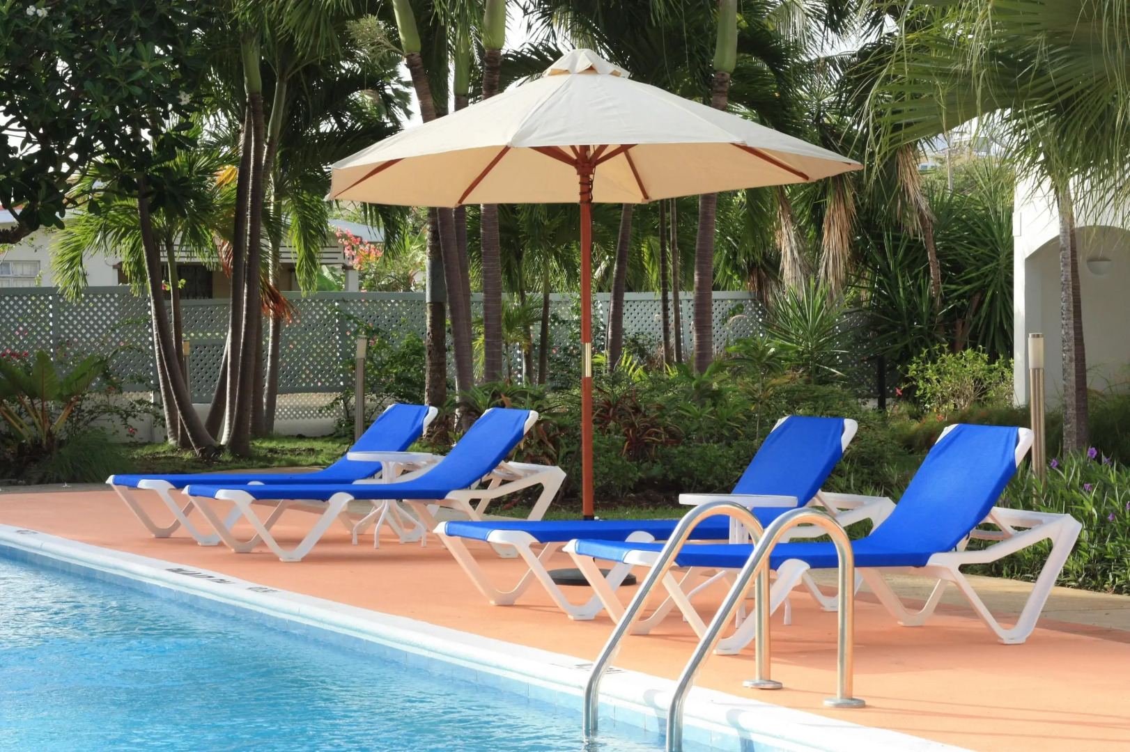 Photo - Time Out Hotel