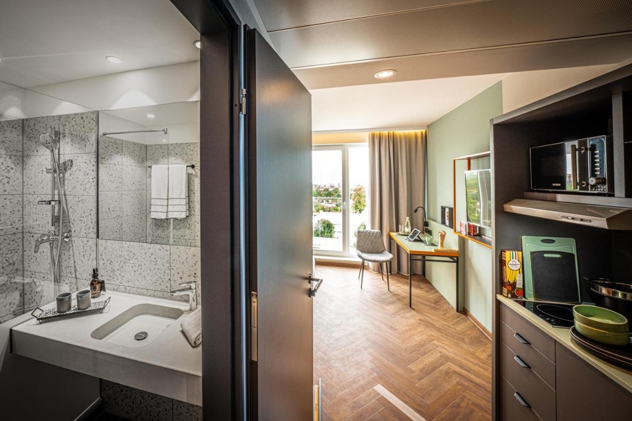 Photo - LOGINN Hotel Berlin Airport