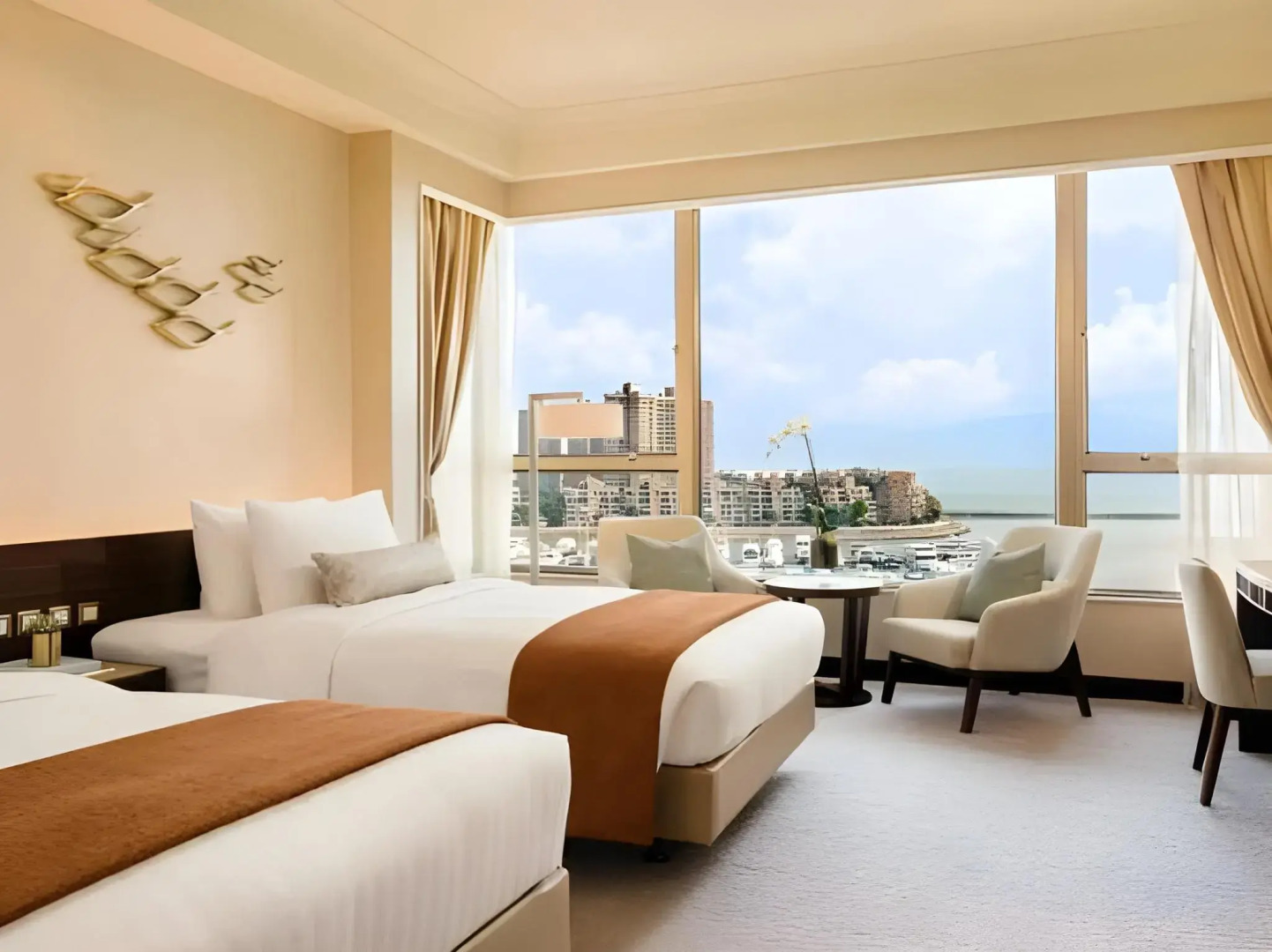 Photo - Hong Kong Gold Coast Hotel