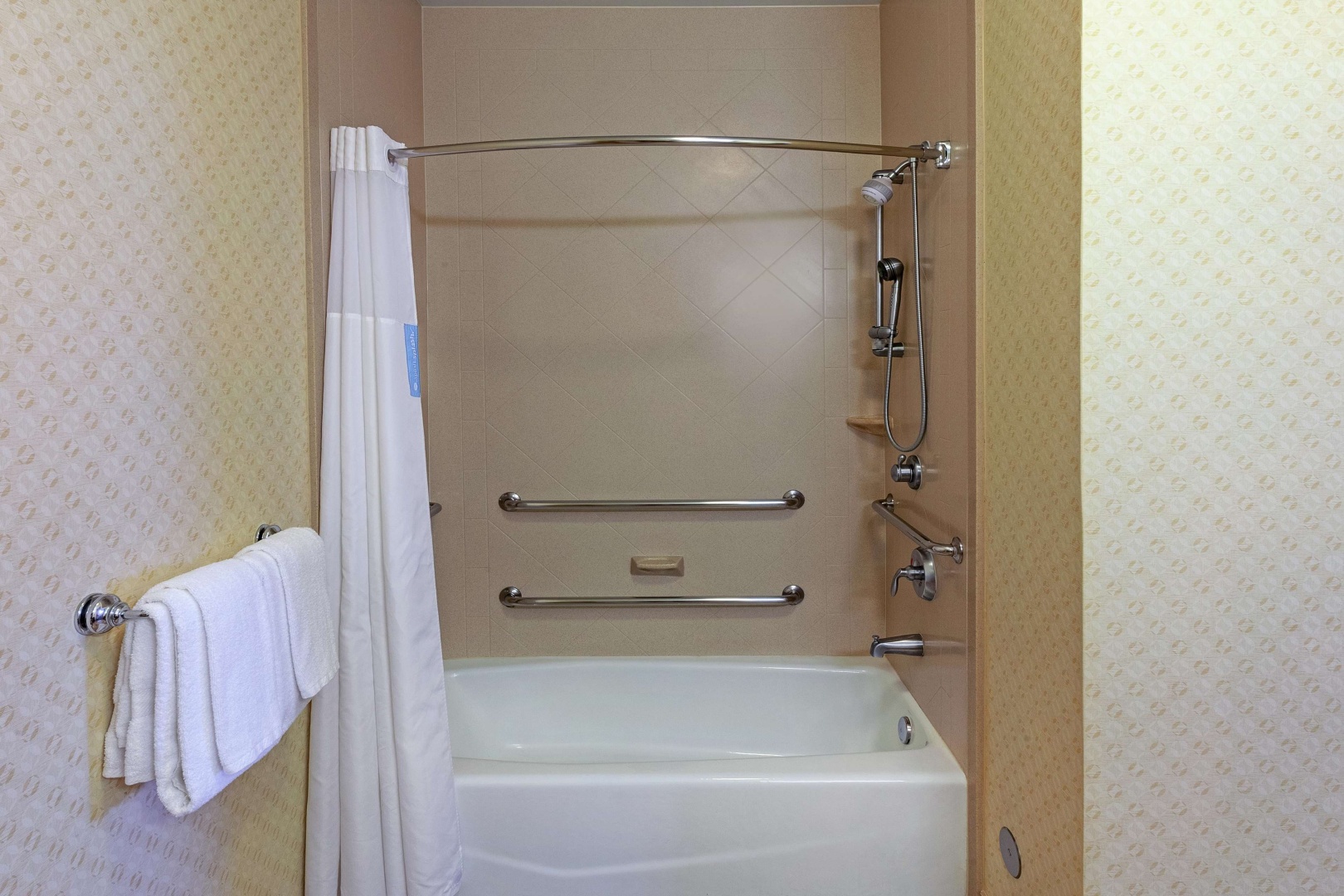 Photo - Hampton Inn & Suites El Paso West