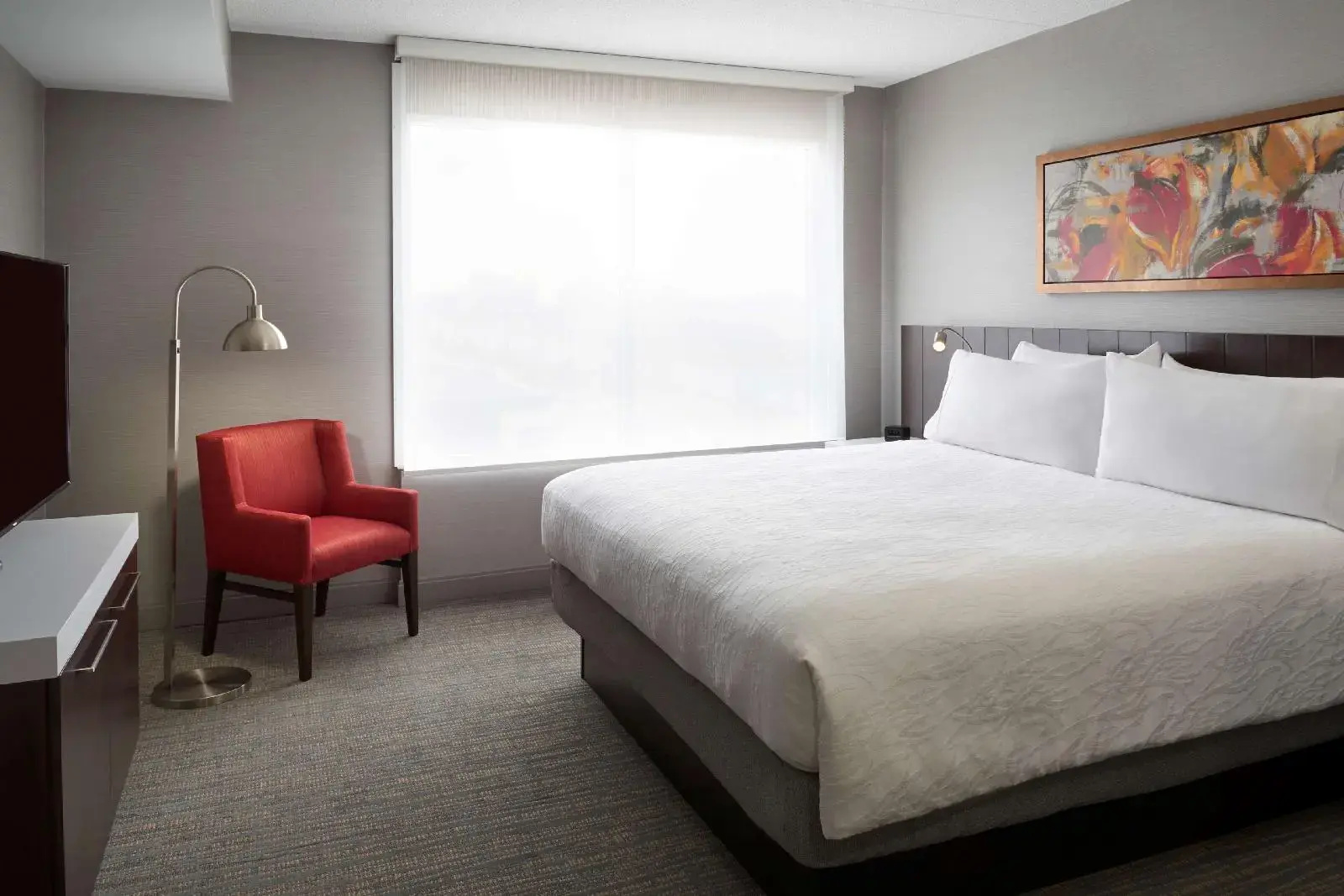 Photo - Hilton Garden Inn Toronto Airport West/Mississauga