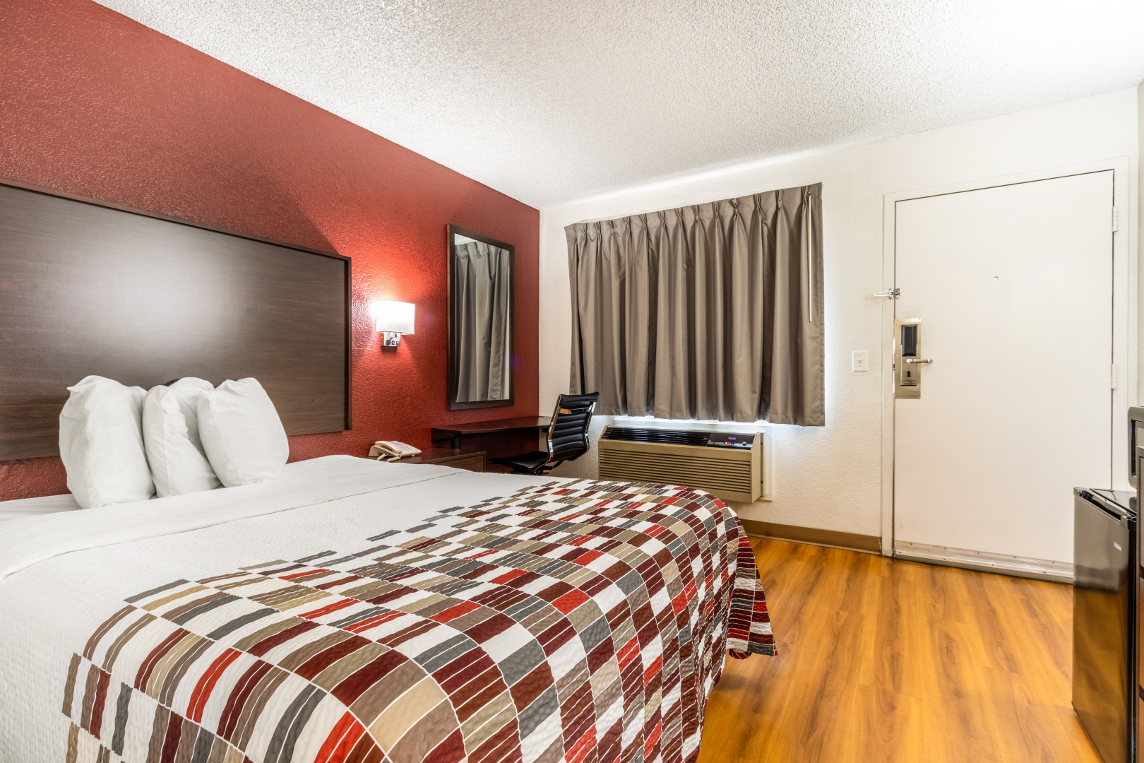 Photo - Red Roof Inn Phoenix - Midtown