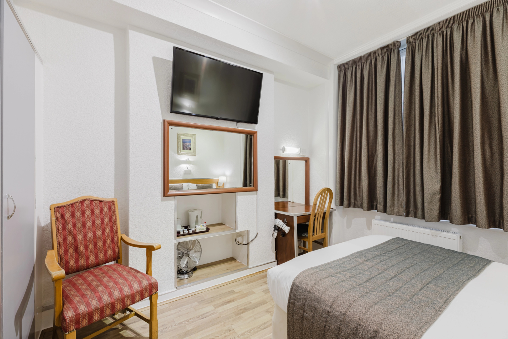 Foto - Falcon Hotel