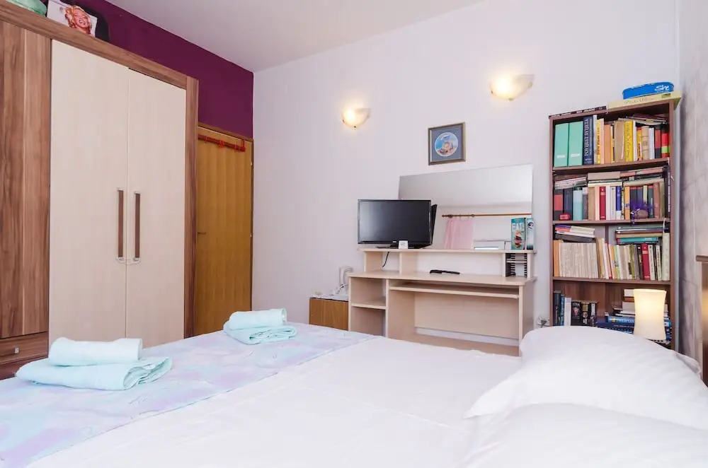 Photo - Leo's Room