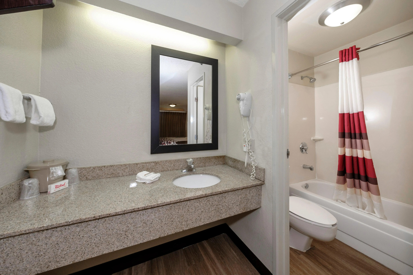 Foto - Red Roof Inn Tampa - Brandon