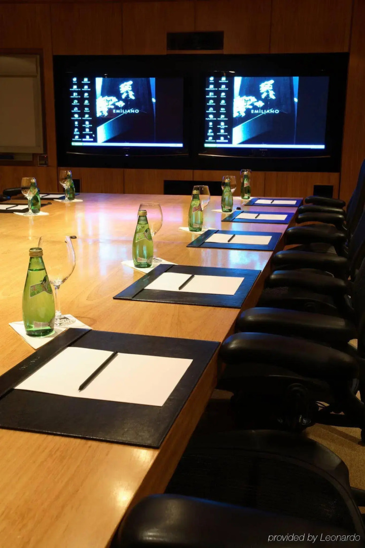 Photo - Emiliano São Paulo