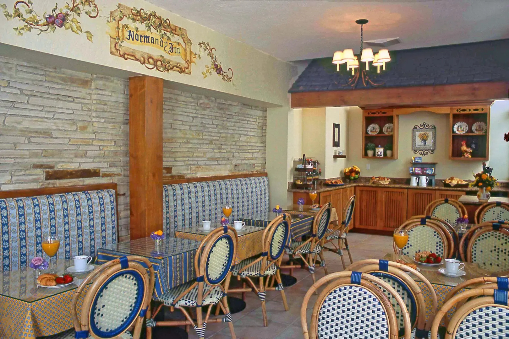 Photo - Normandy Inn