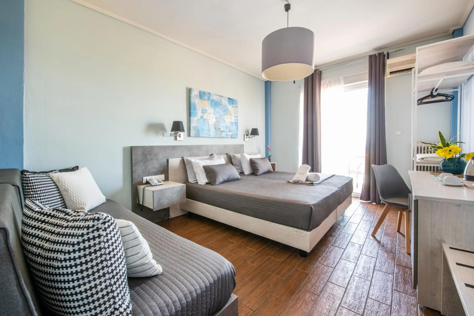 Photo - Myrto Hotel