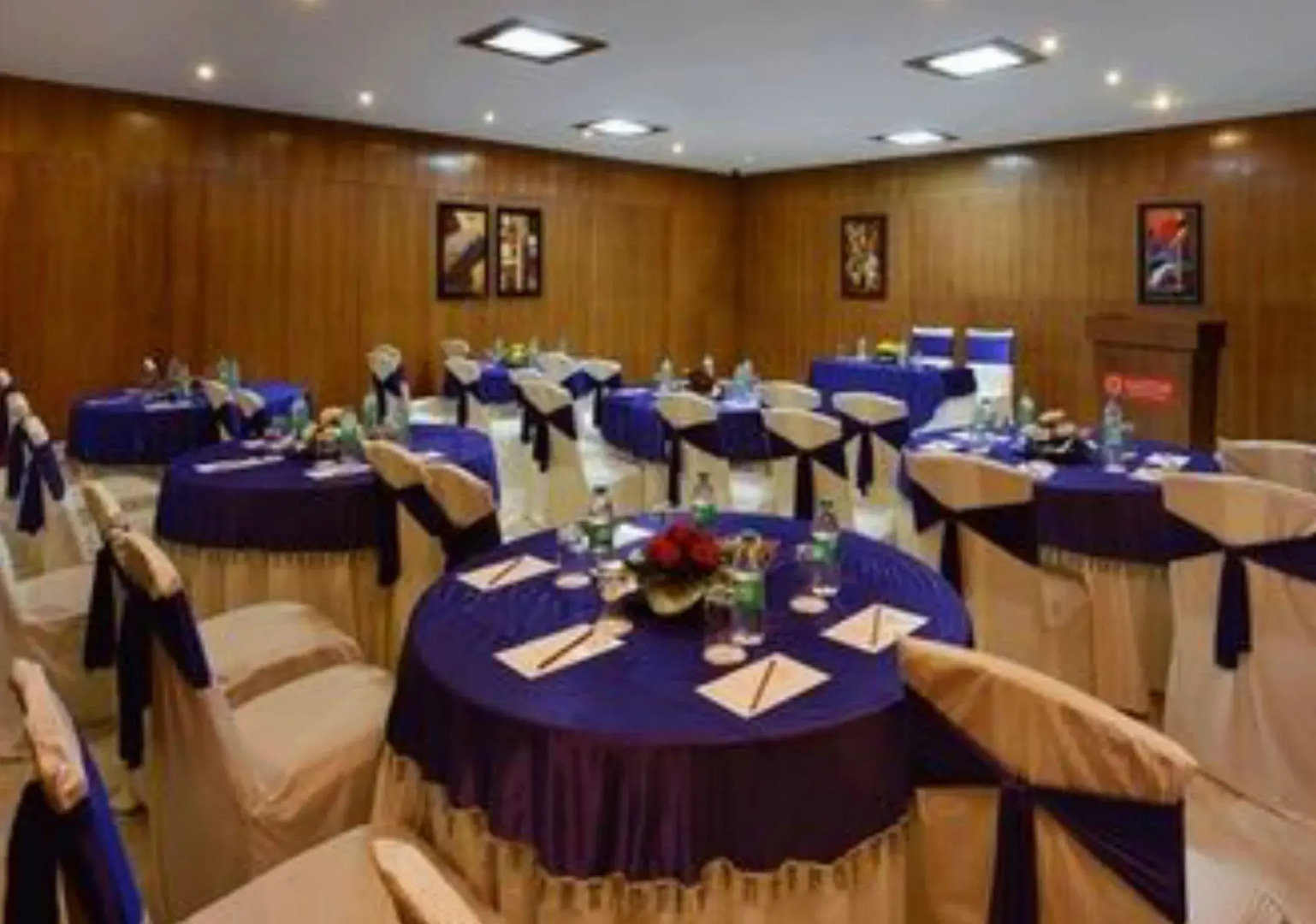 Foto - Hotel Kastor- Near Nehru Place