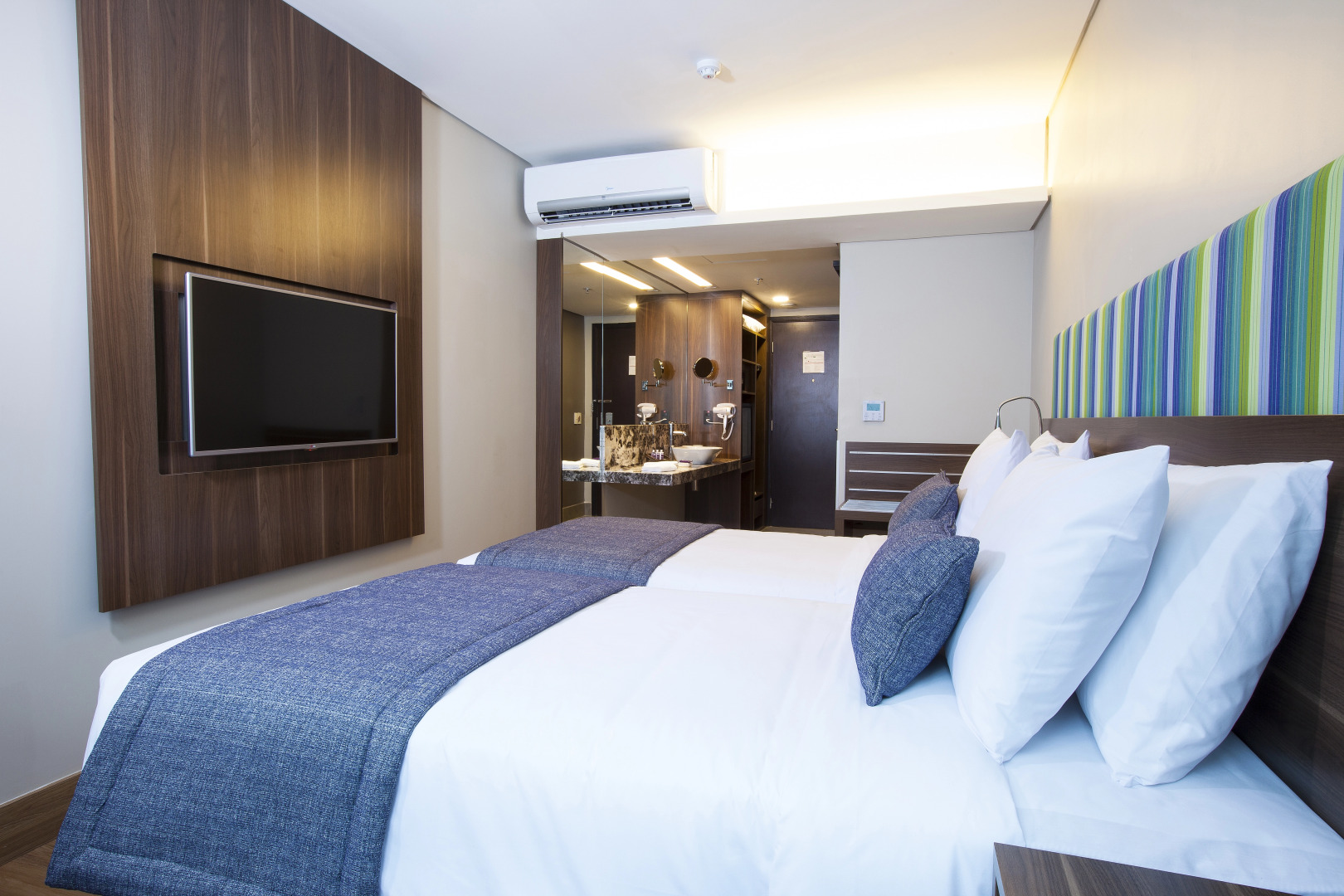 Foto - Prodigy Santos Dumont by Wish