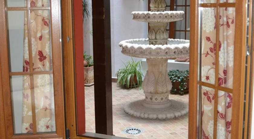 Photo - Hostal Al-Andalus