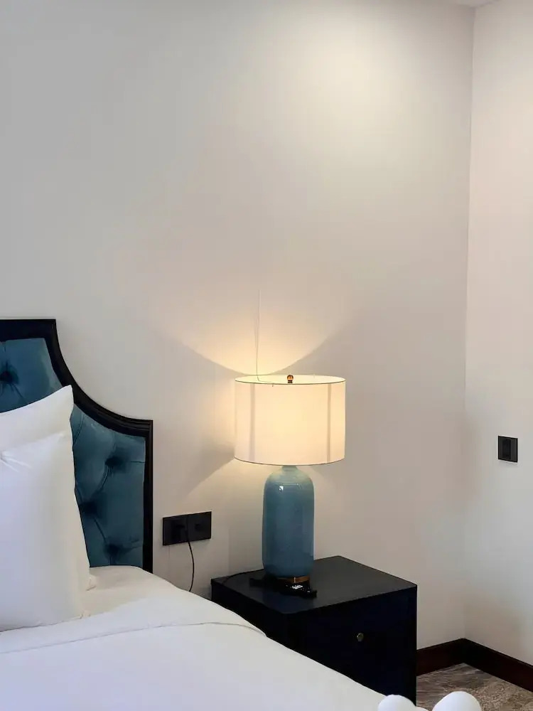 Photo - The Room Hotel - Starbucks