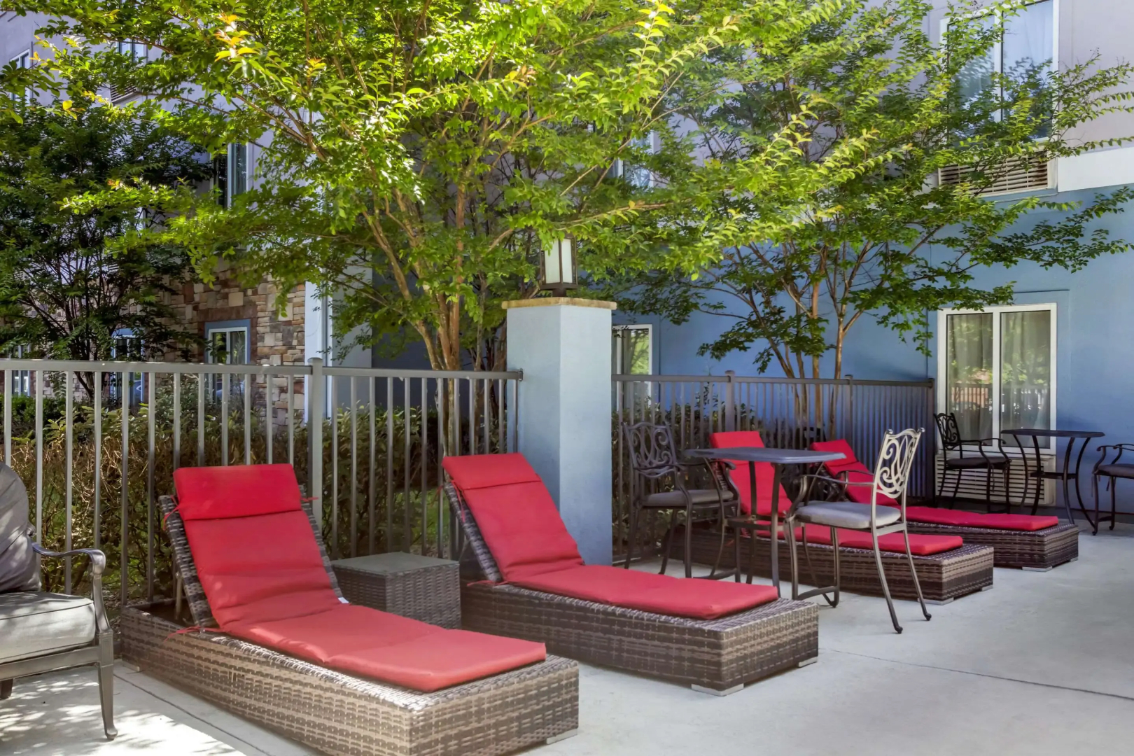 Photo - Comfort Suites Nashville Airport - BNA