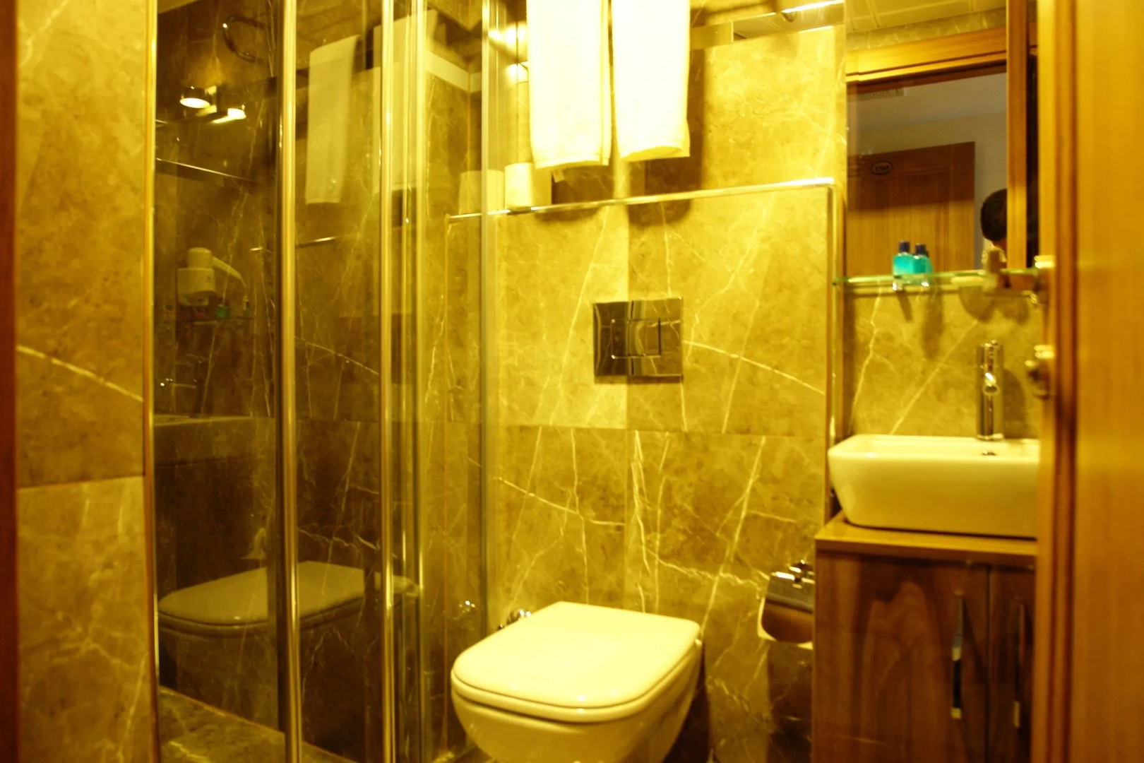 Photo - Istanbul River Hotel