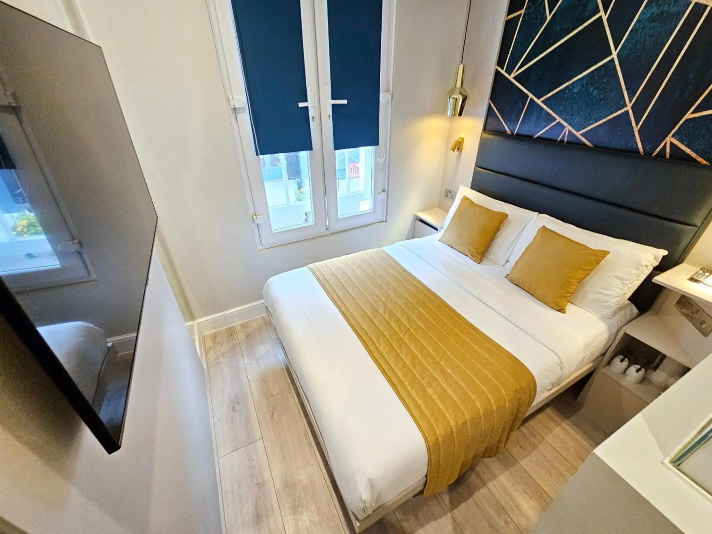 Photo - NOX Hyde Park