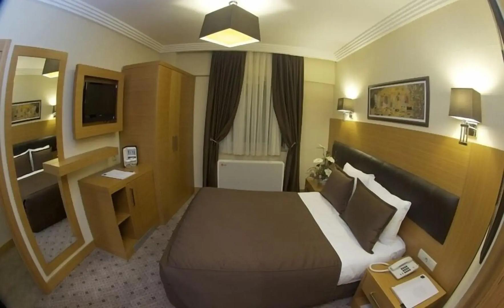 Photo - Mirilayon Hotel - Old Town