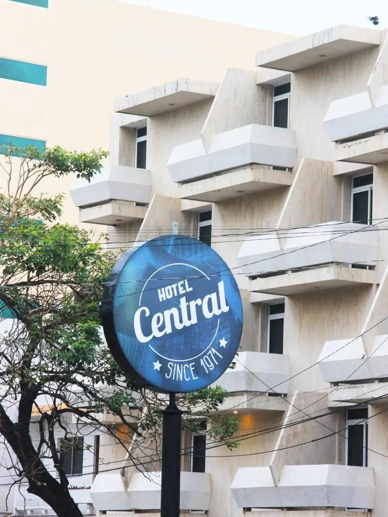 Photo - Hotel Central