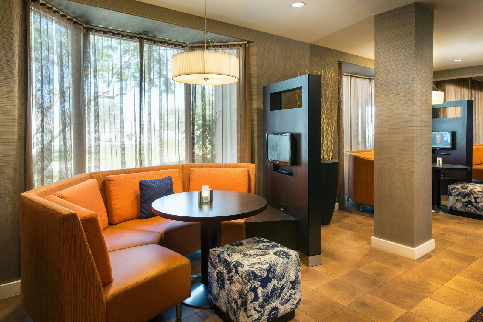 Foto - Courtyard by Marriott Palm Desert