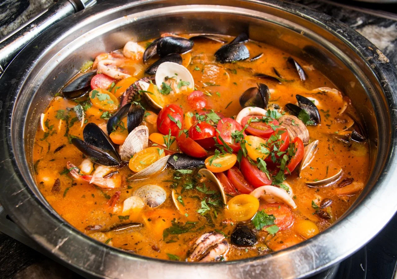 Photo - The Riverside Hotel