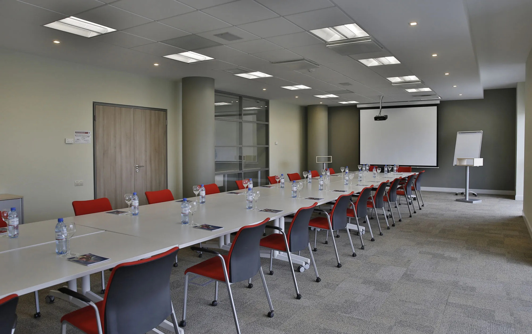 Foto - HomeBridge Hotel Apartments