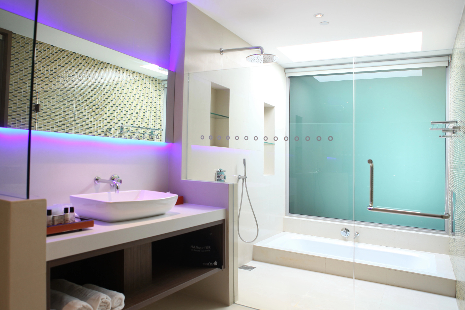 Photo - ONE15 Marina Hotel Sentosa Cove