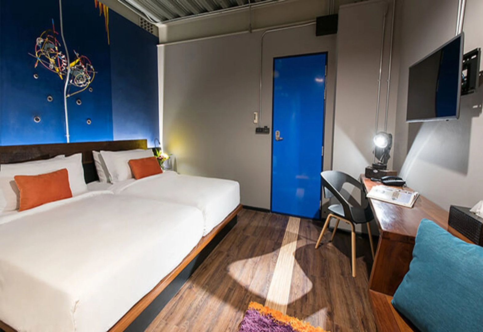 Photo - MeStyle Garage Hotel