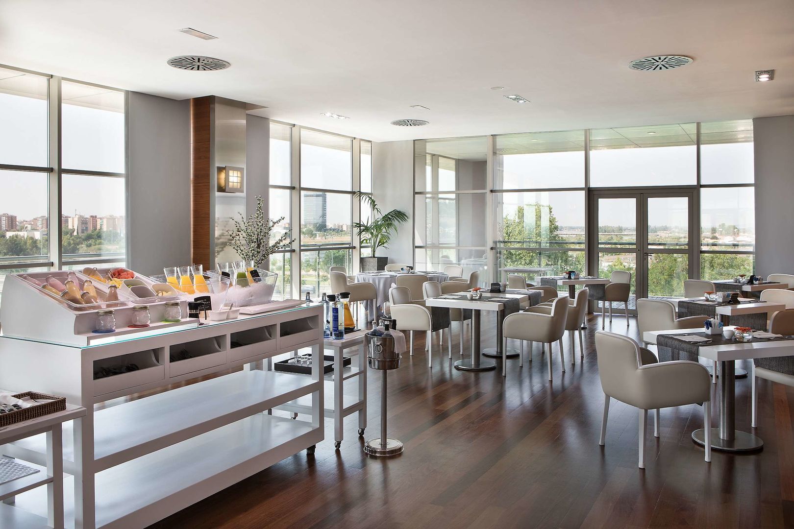 Photo - NH Gran Hotel Casino de Extremadura