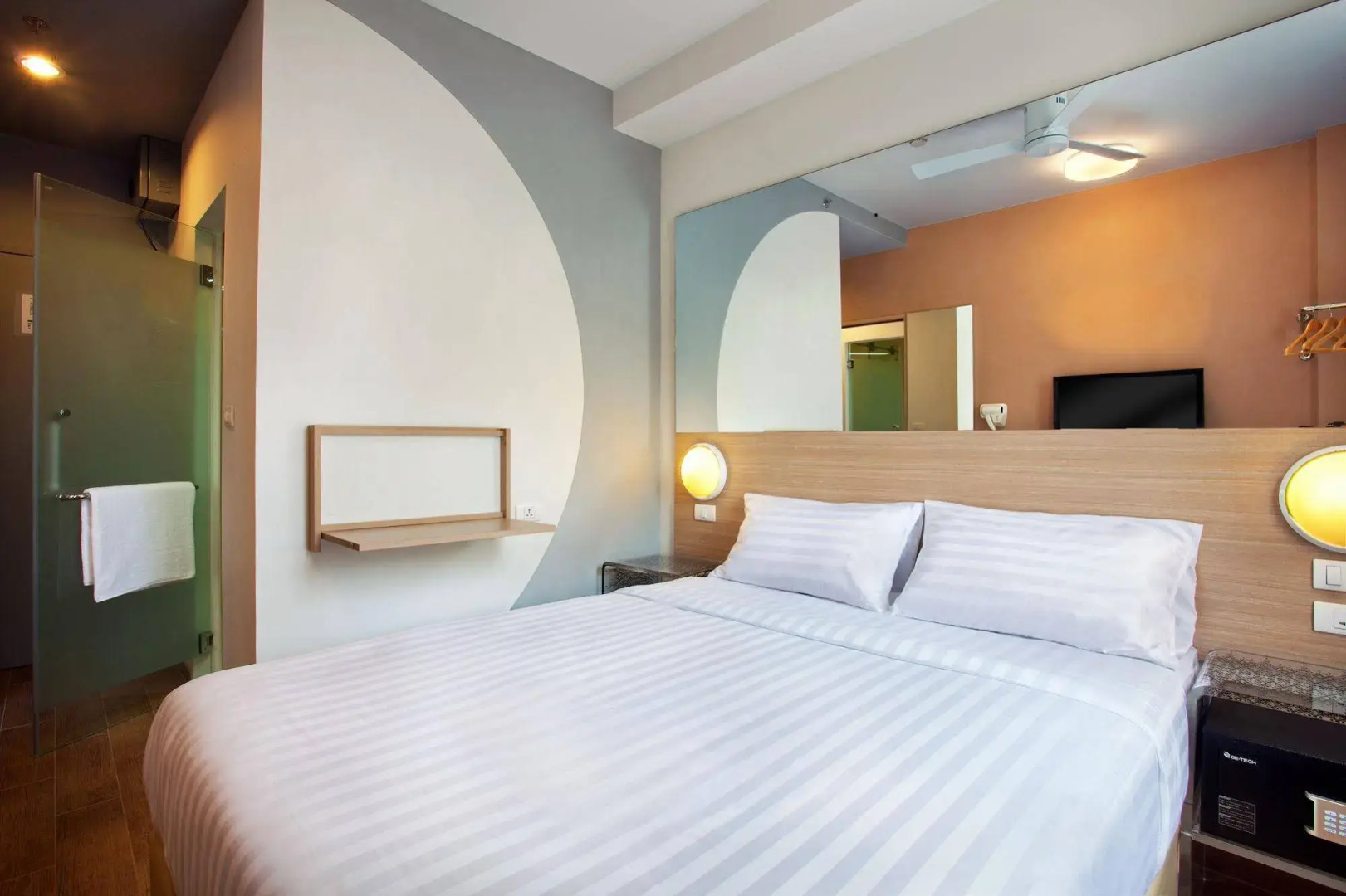 Photo - Easy Planet Pattaya