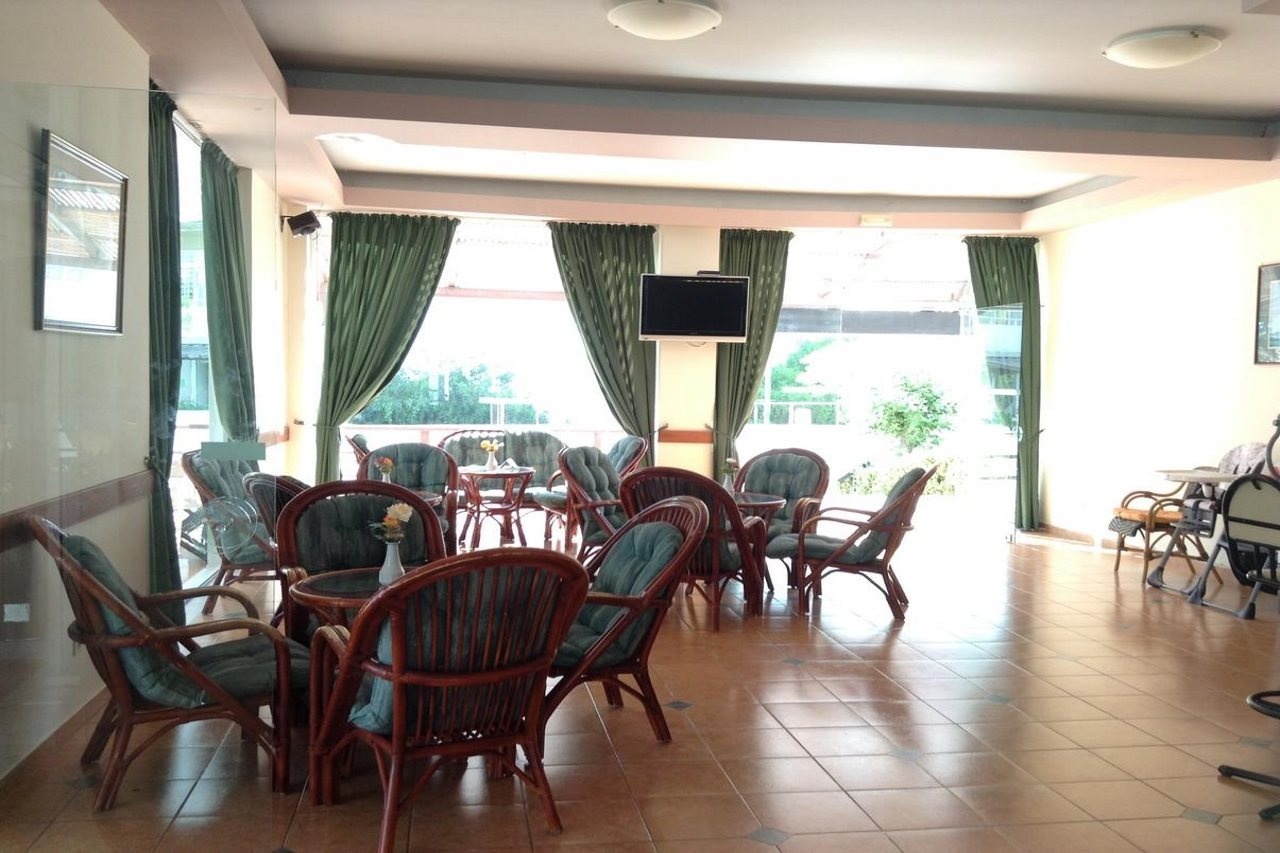 Photo - Pylea Beach Hotel