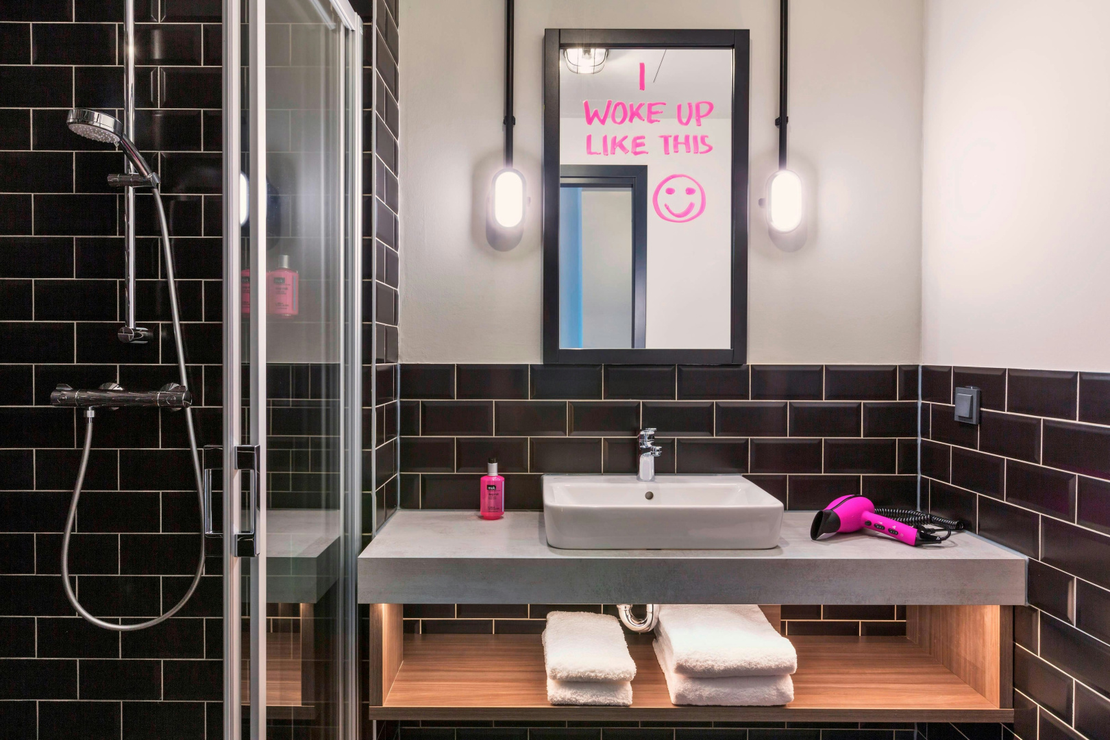 Foto - Hotel Moxy Duesseldorf South