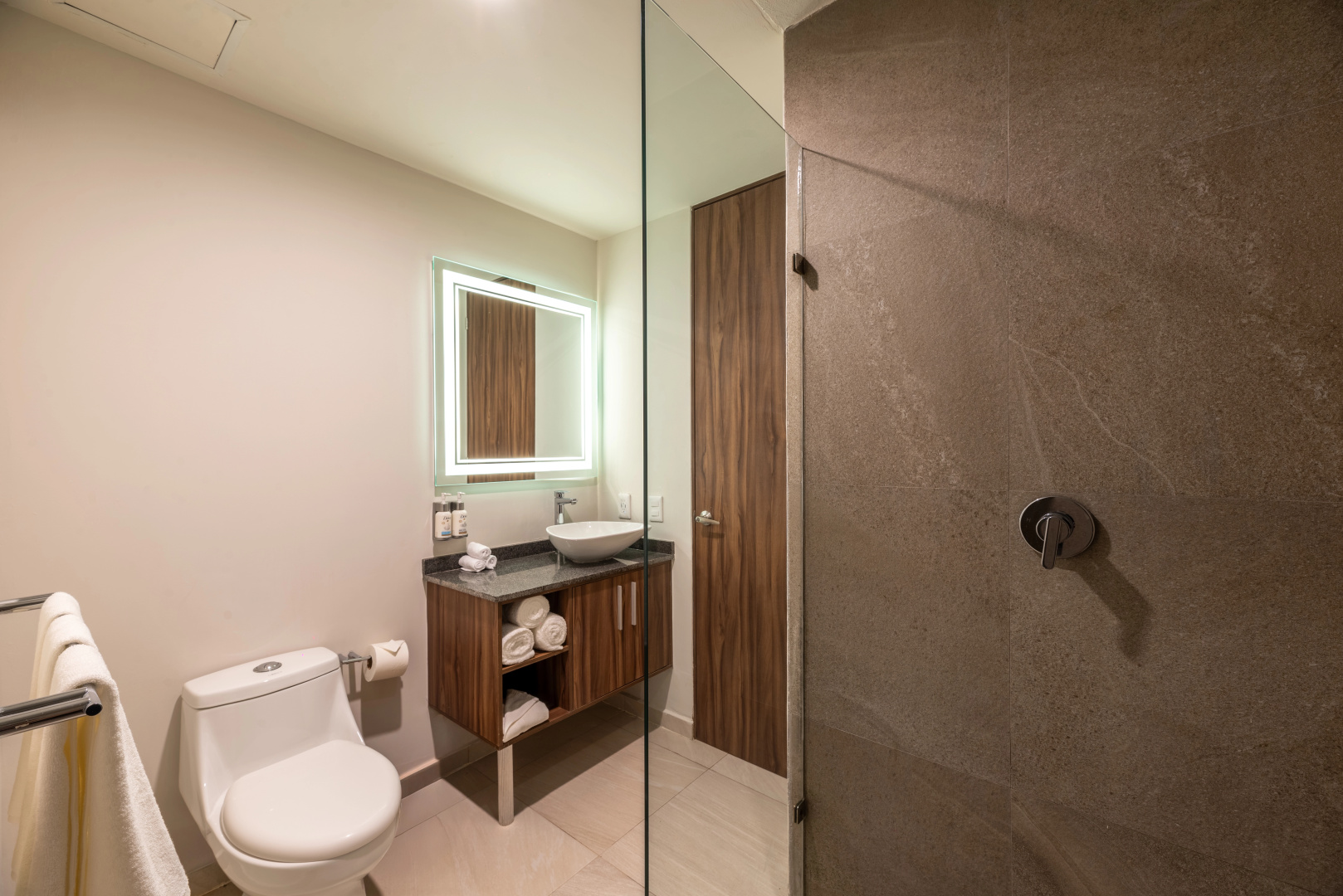 Foto - Bakal Residence By Lockey