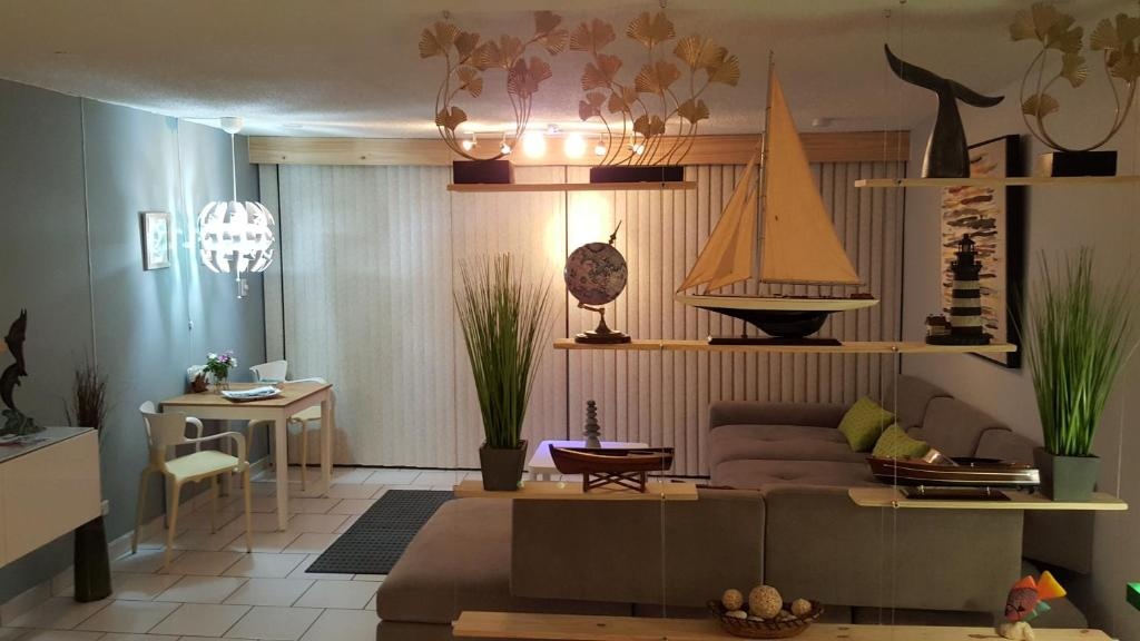 Cozy Apartment, Ocean Front