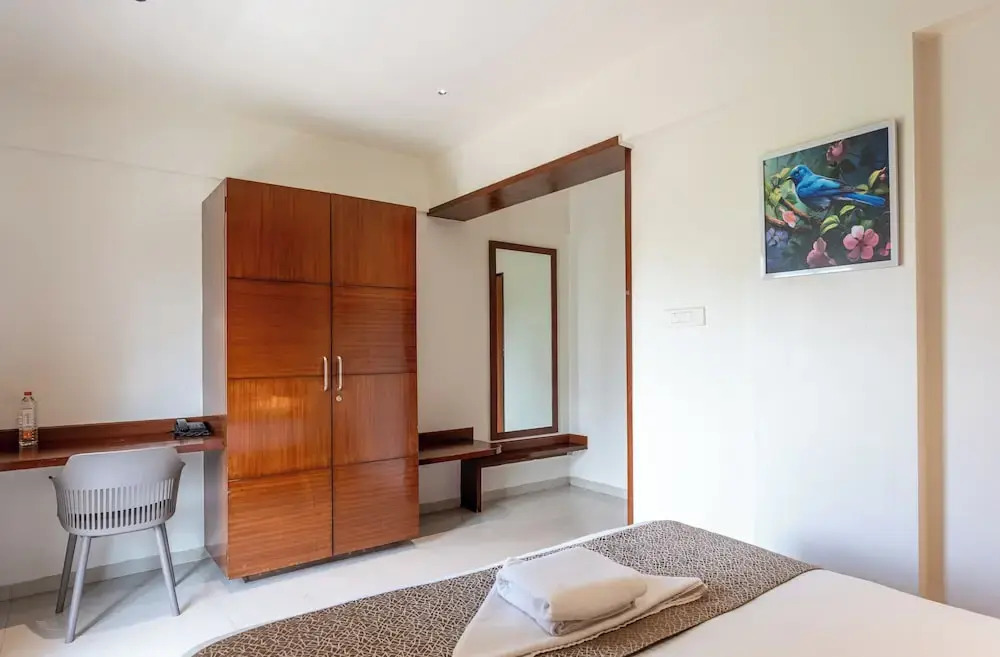 Foto - StayBird - Azure Suites, Business Hotel