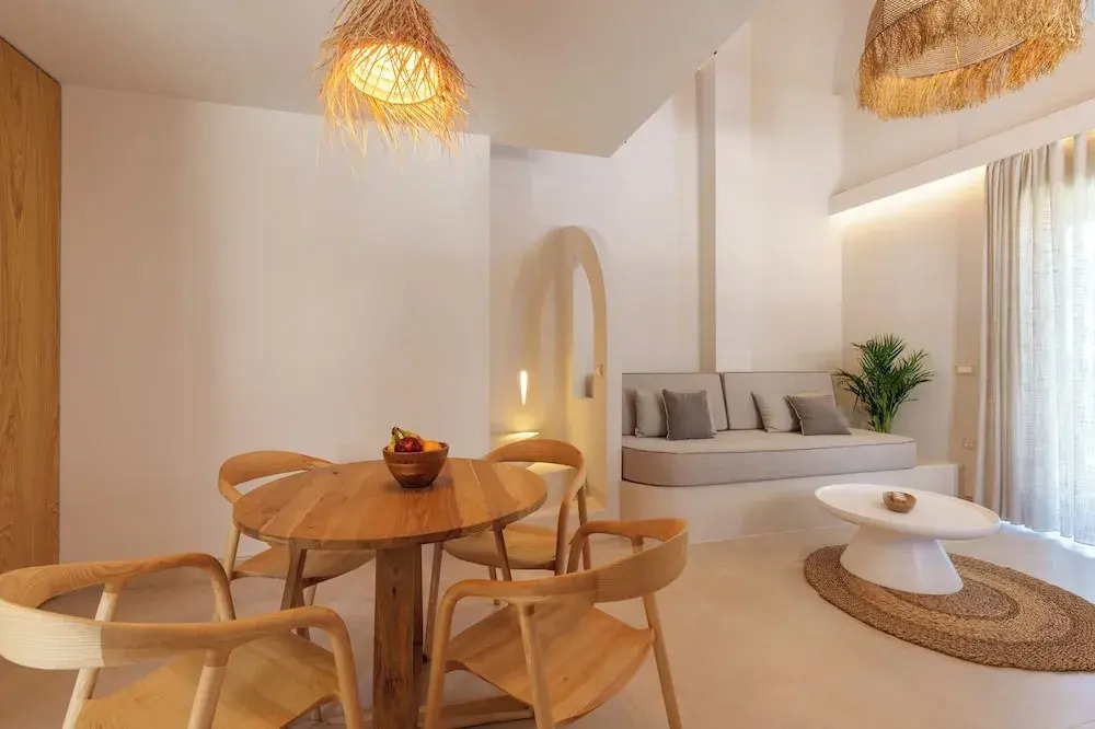 Photo - Halo Santorini - Living Experience