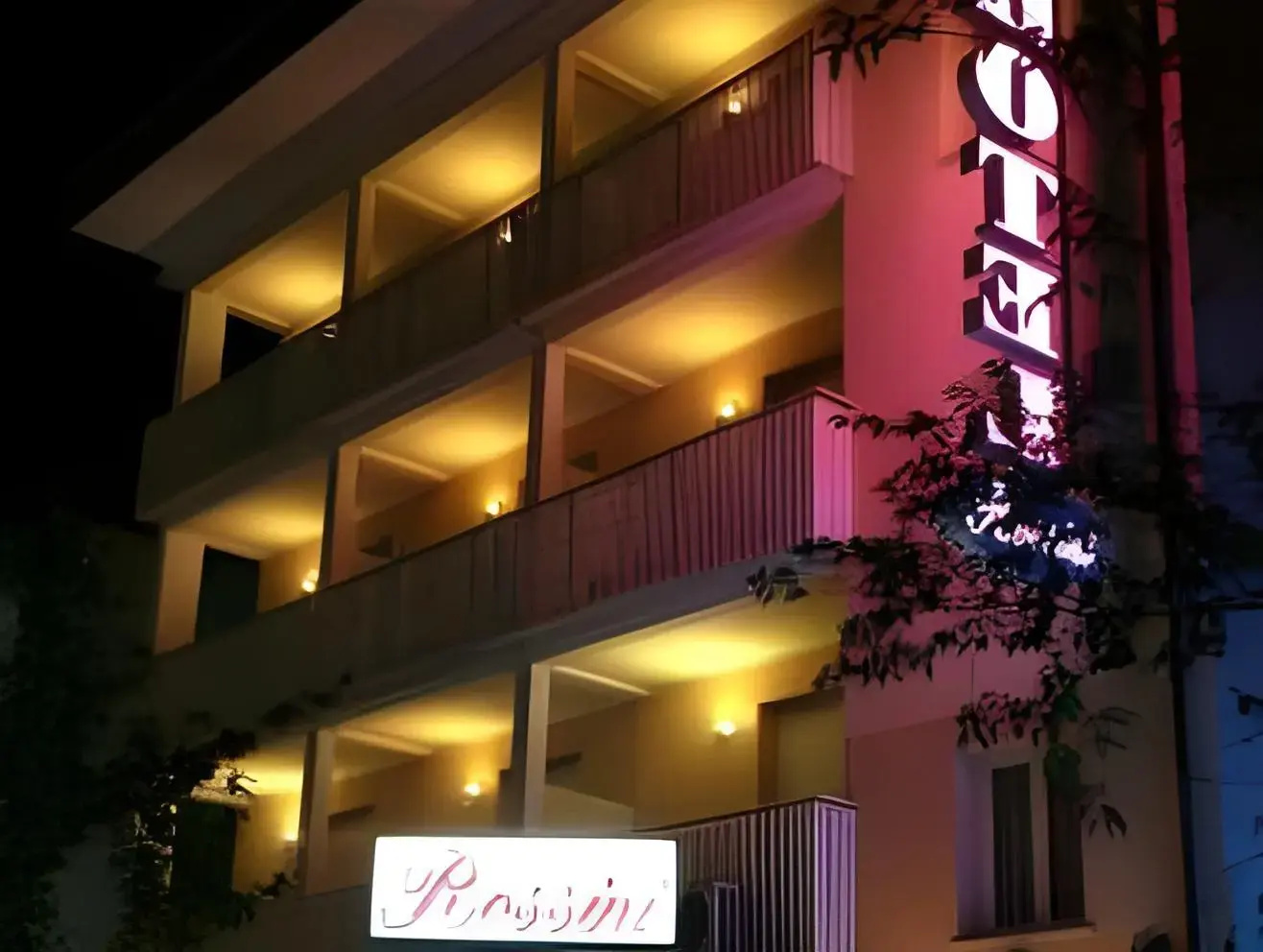 Photo - Hotel Rossini 4S