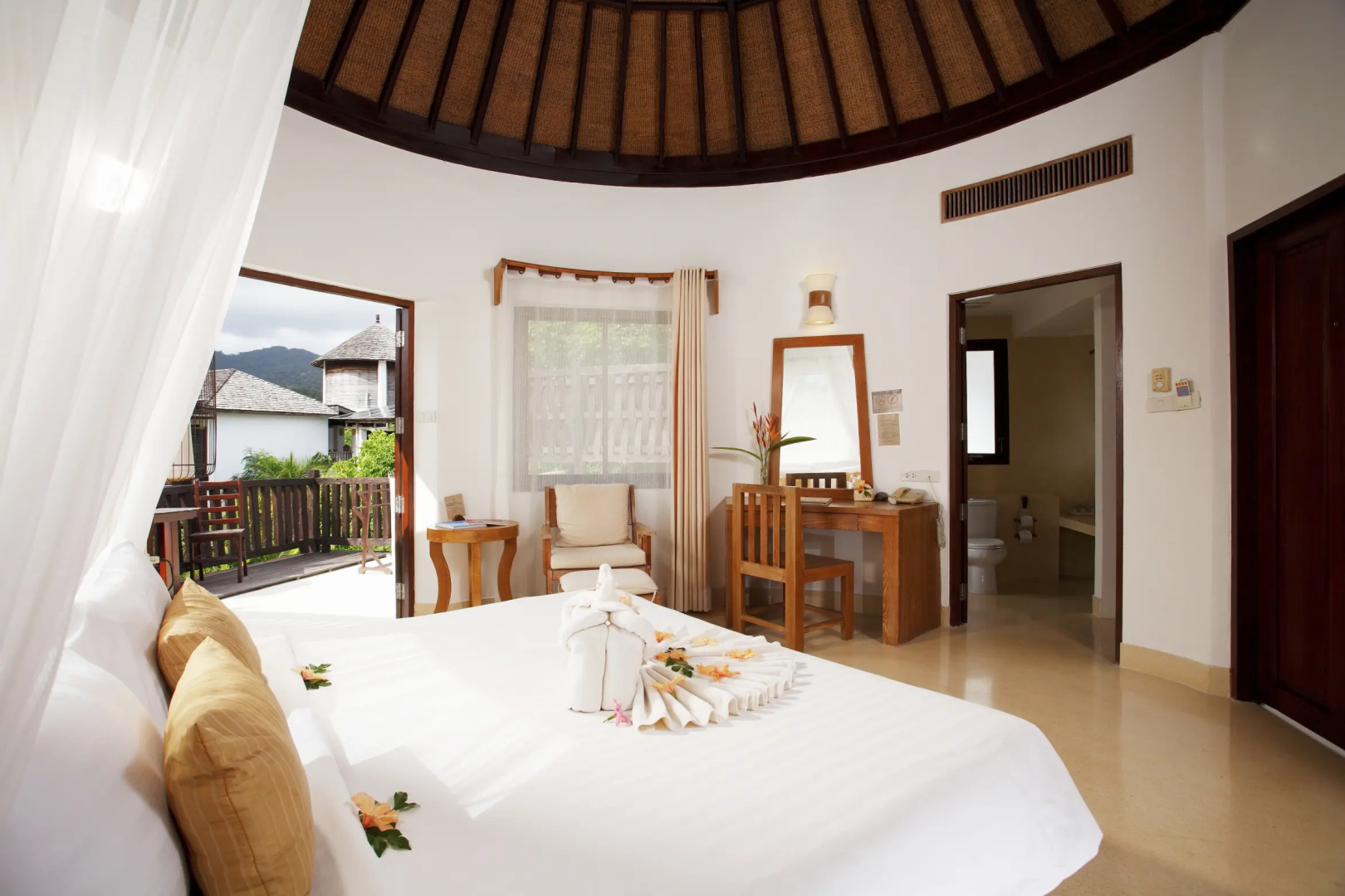 Photo - Aana Resort & Spa