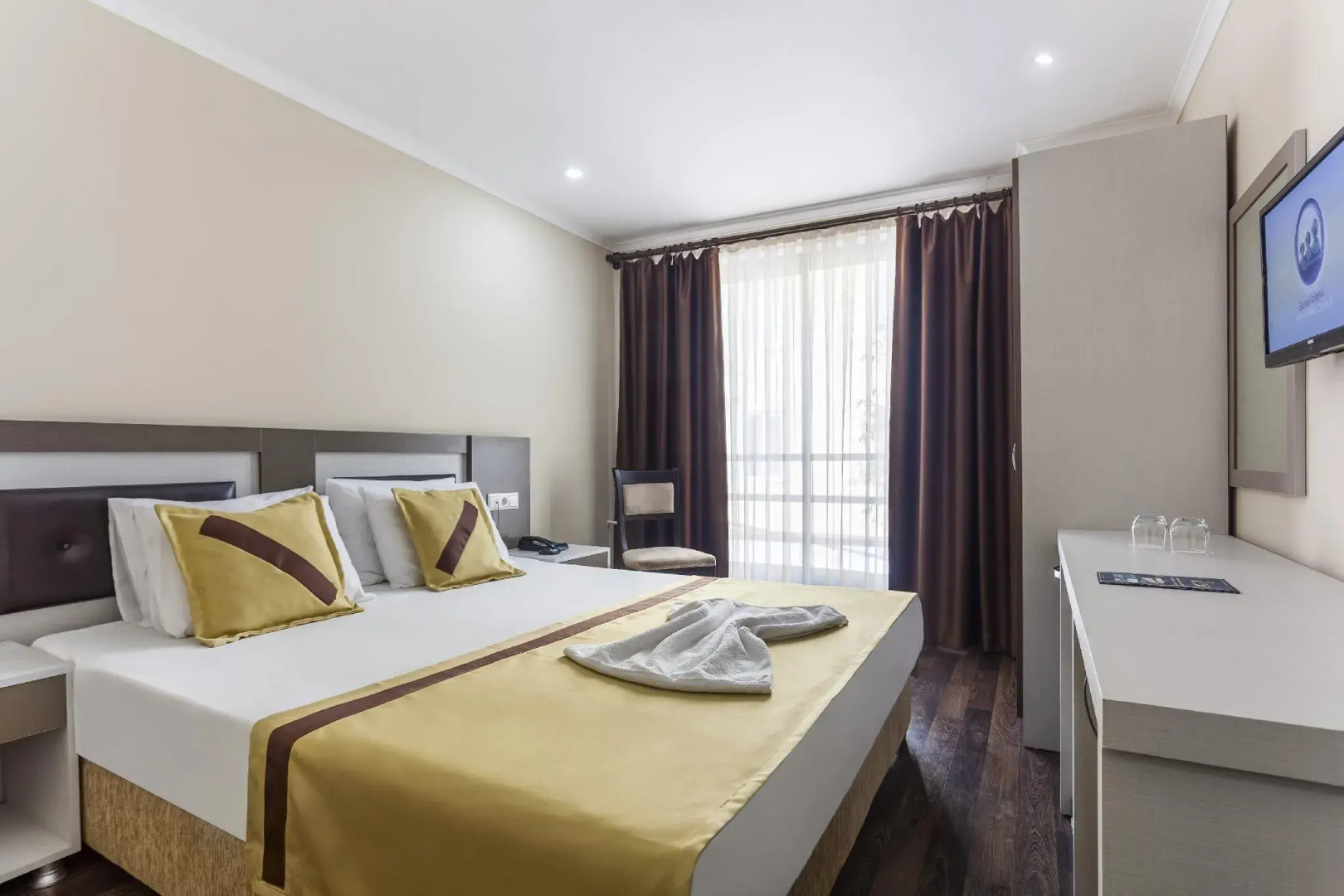 Photo - Ayhan Hotel