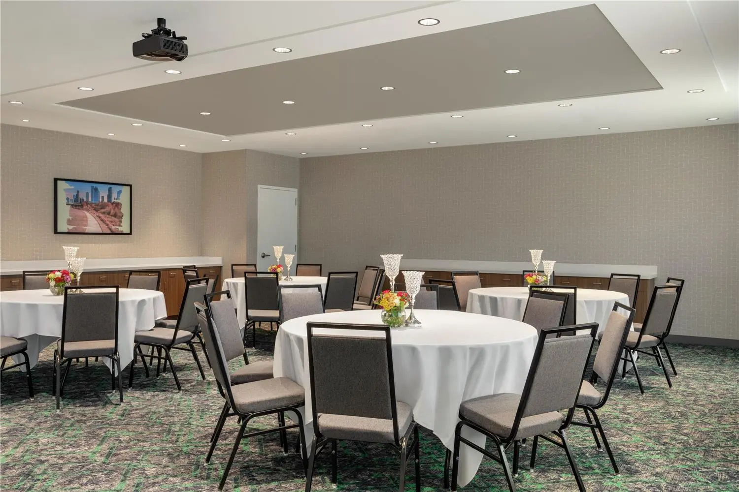 Photo - Home2 Suites by Hilton Houston Energy Corridor