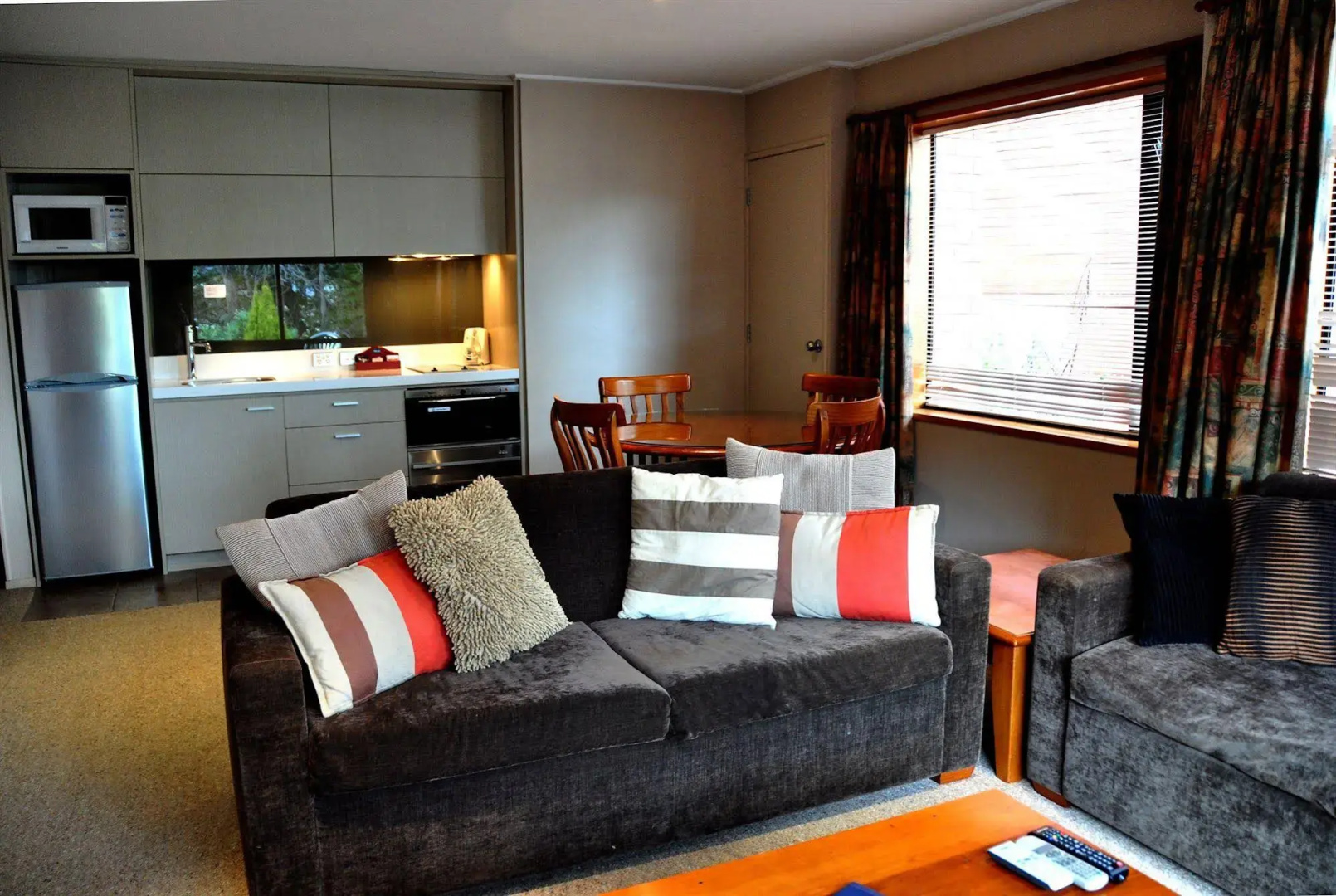 Foto - St James Apartments