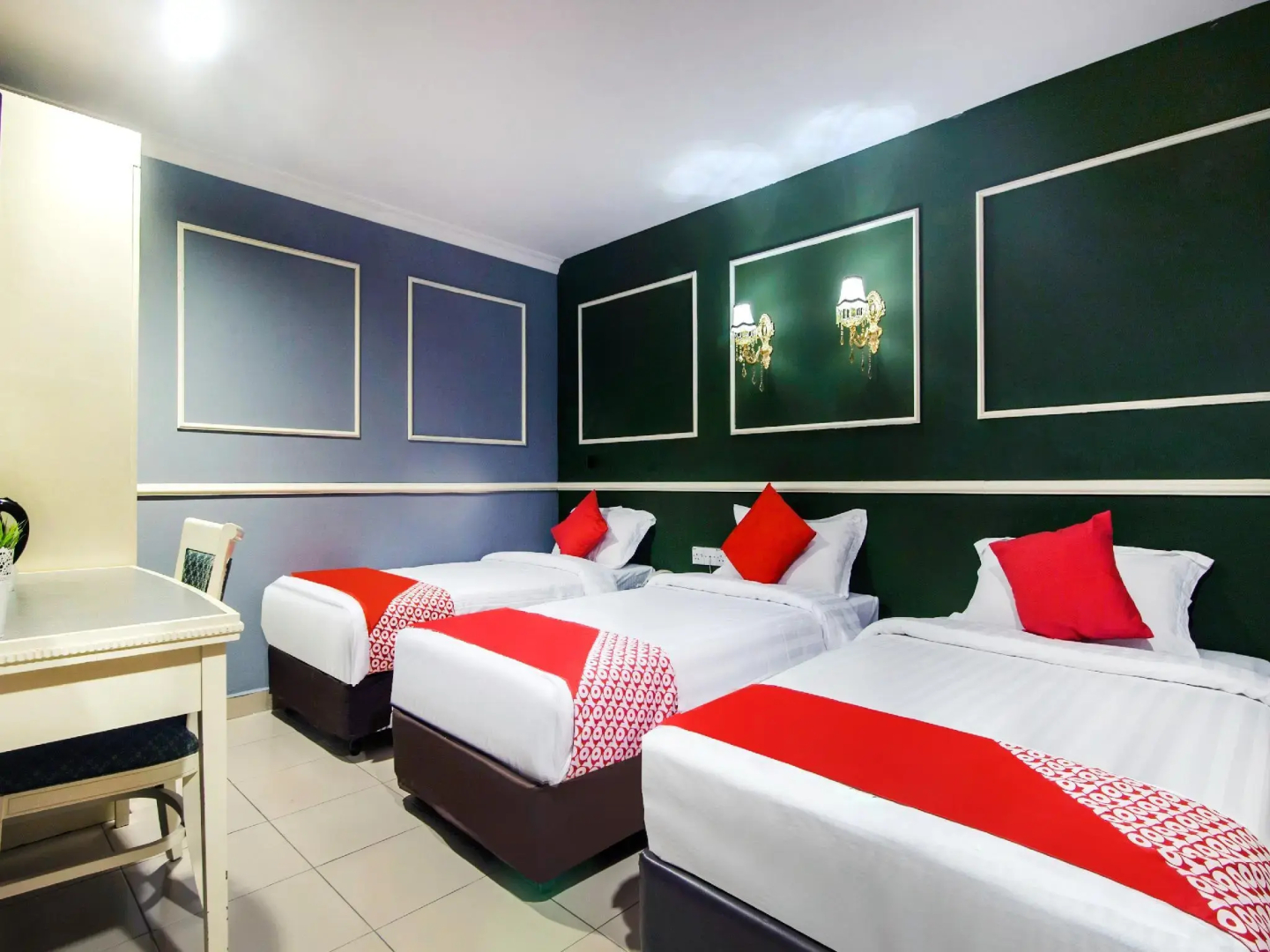 Foto - OYO 761 City Hotel