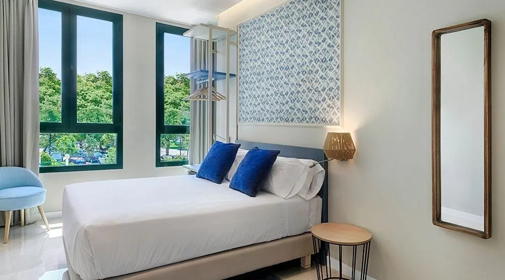 Photo - Opera House Valencia B&B