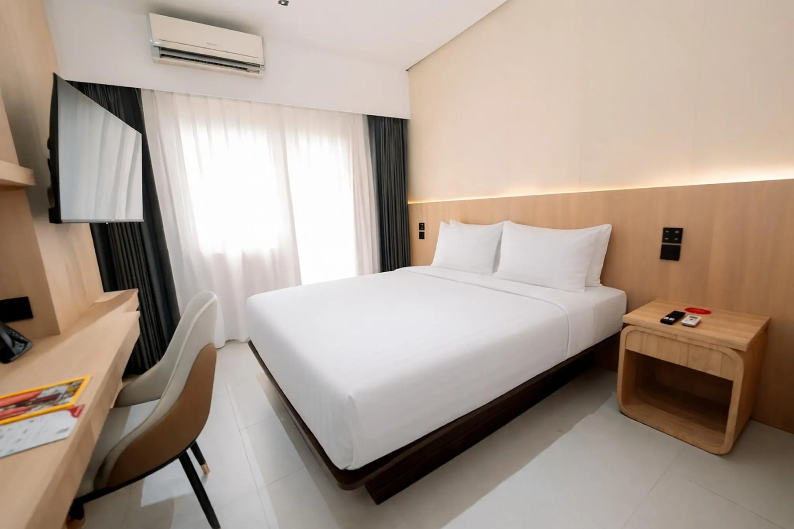 Photo - Capital O 203 Prasada Mansion Sudirman